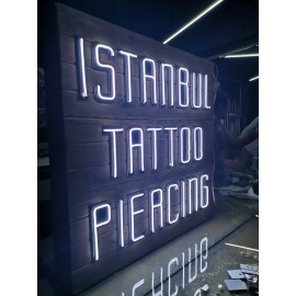 Tatto Neon Tabela