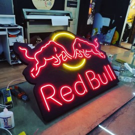 Neonled redbull tabela